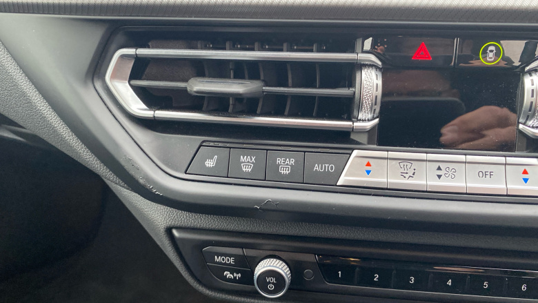 BMW 1 Series 118i [136] M Sport 5dr Step Auto [LCP/Pro pk] Petrol Hatchback